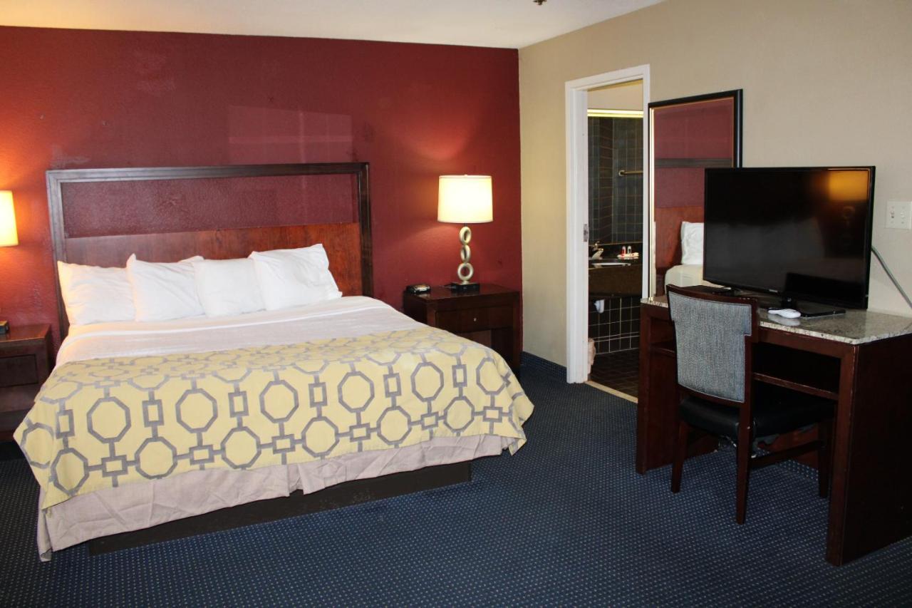 HOTEL APM INN SUITES HAGERSTOWN MD 3 United States from