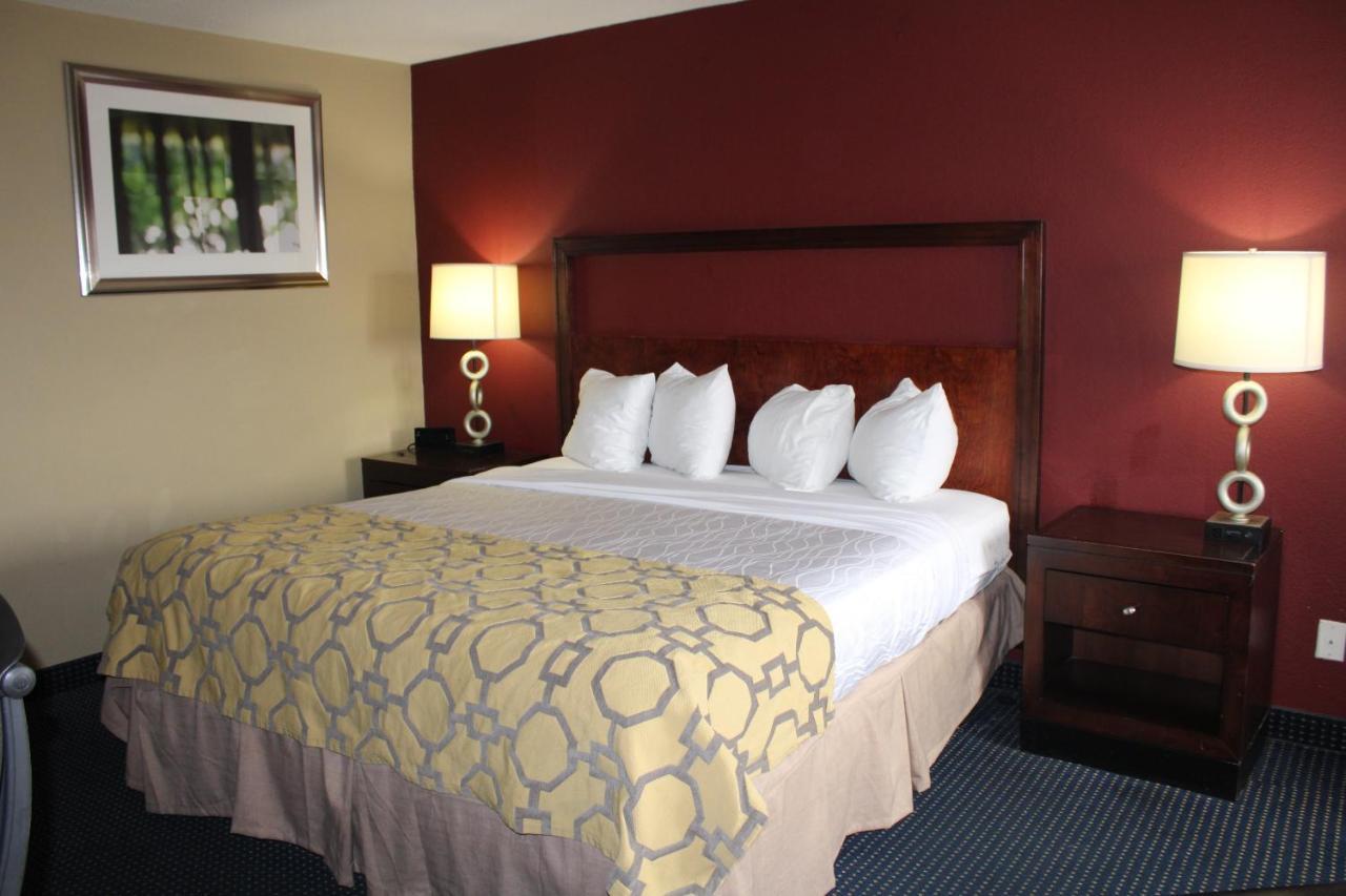 HOTEL APM INN SUITES HAGERSTOWN MD 3 United States from